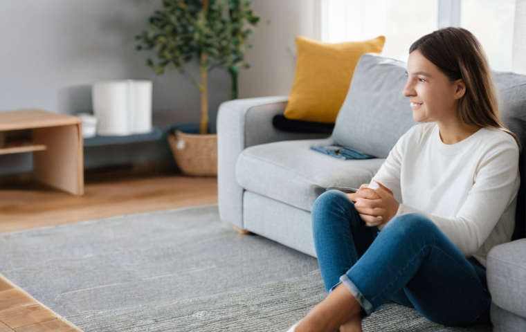 청소년지도사와 청소년 가족관계 개선 사례 - **A Teenager and Parent Engaged in Active Listening and Connection:** A warm, inviting scene in a mo...